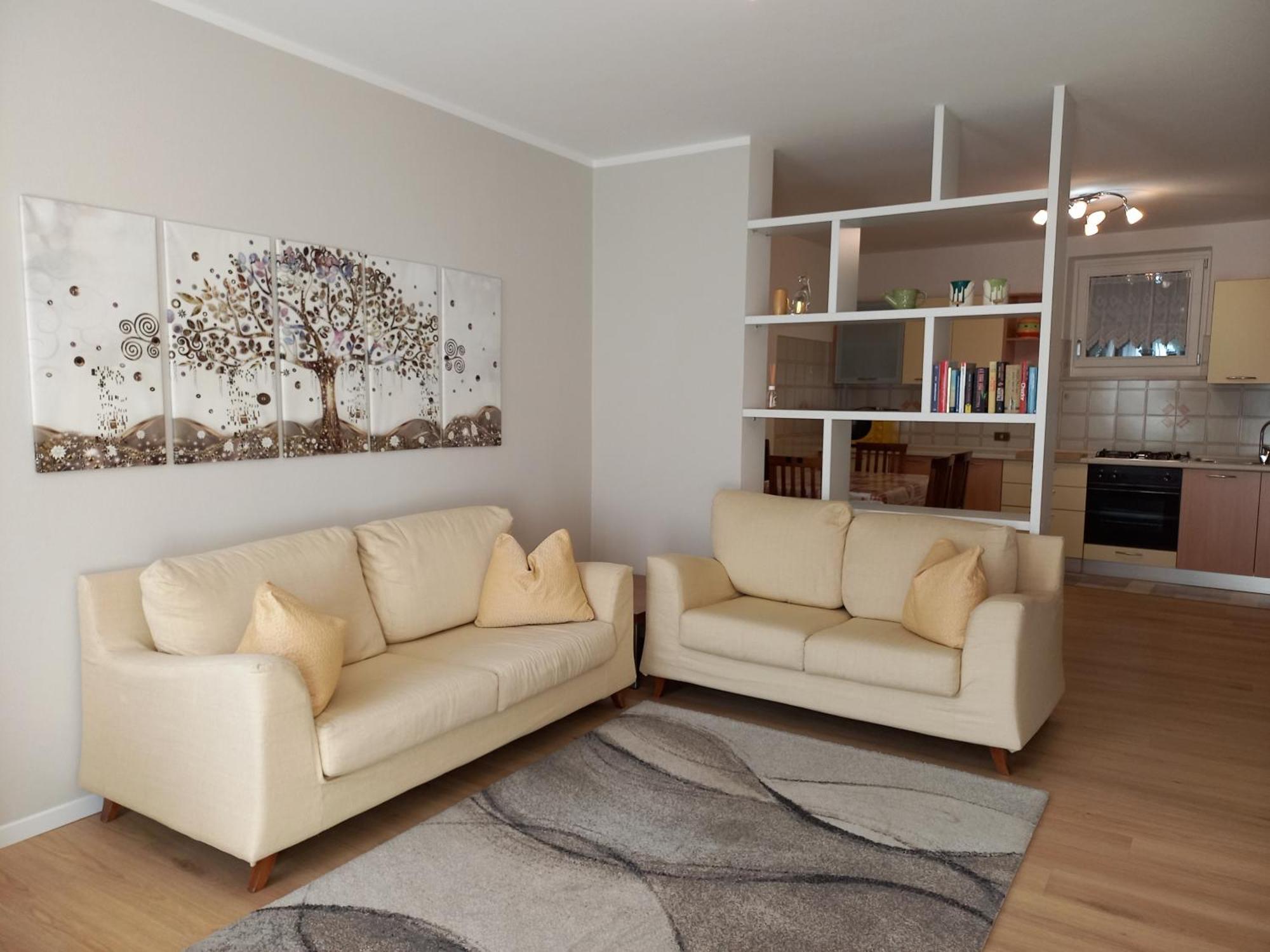 Casa Vacanze Paola Romeno Zewnętrze zdjęcie