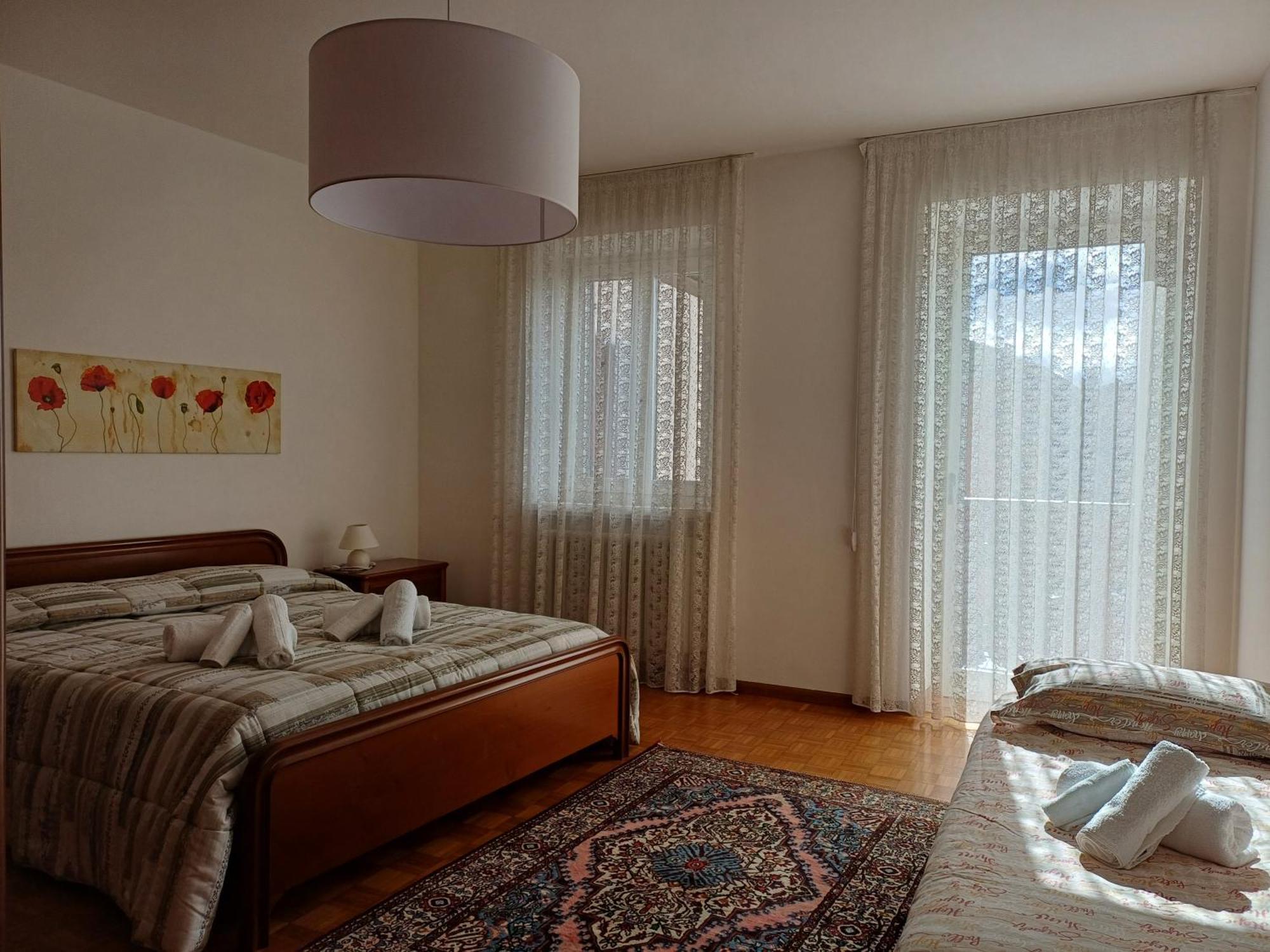 Casa Vacanze Paola Romeno Zewnętrze zdjęcie